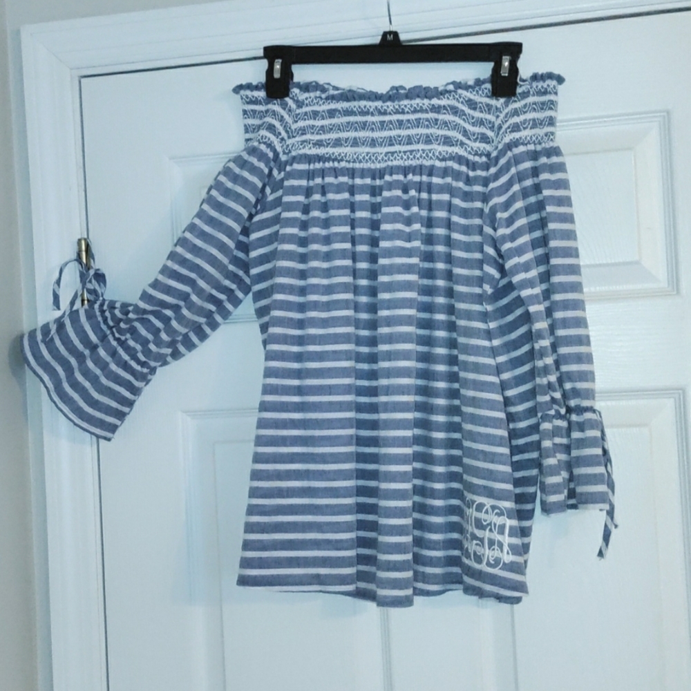 Women's Off the shoulder Jordann top. Blue and white stripe. Size medium.
